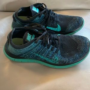 Nike free 4.0 fly knit very well loved but comfortable and cute!
